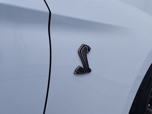 Used 2020 Ford Mustang Shelby GT500 w/ Technology Package RWD image 35