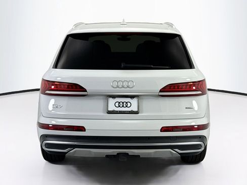 Used 2020 Audi Q7 3.0T Premium Plus w/ Premium Plus Package AWD/4WD image 6