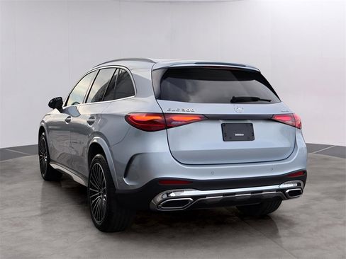Certified 2024 Mercedes-Benz GLC 300 4MATIC image 7
