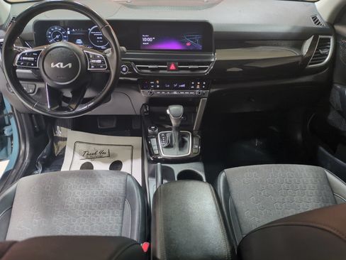 Certified 2024 Kia Seltos S FWD image 14