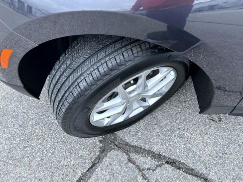 Used 2022 Chevrolet Equinox LT image 23