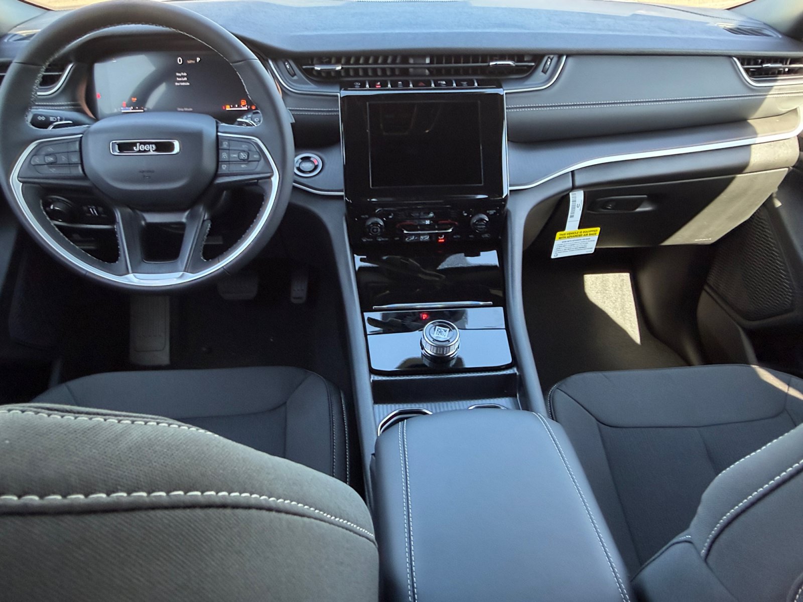 New 2026 Jeep Grand Cherokee Laredo X AWD/4WD image 18
