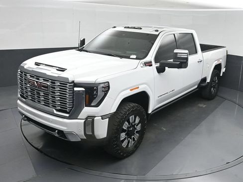 Used 2024 GMC Sierra 2500 Denali w/ Denali Reserve Package AWD/4WD image 42