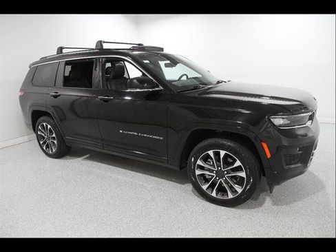 Used 2021 Jeep Grand Cherokee L Overland w/ Advanced Protech Group III AWD/4WD image 1