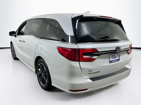 Used 2023 Honda Odyssey Elite image 7
