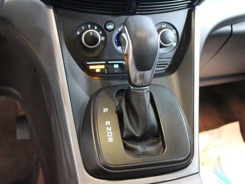 Used 2015 Ford Escape SE AWD/4WD image 21