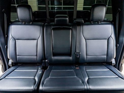 Used 2025 Ford F150 Lariat w/ Equipment Group 501A Mid image 35