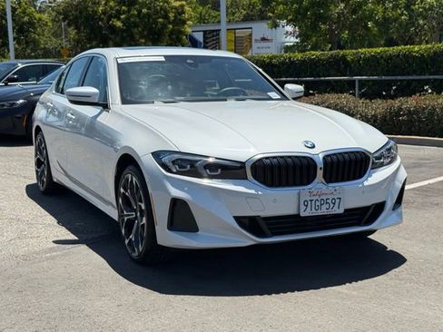 Used 2025 BMW 330i Sedan w/ Convenience Package RWD image 5