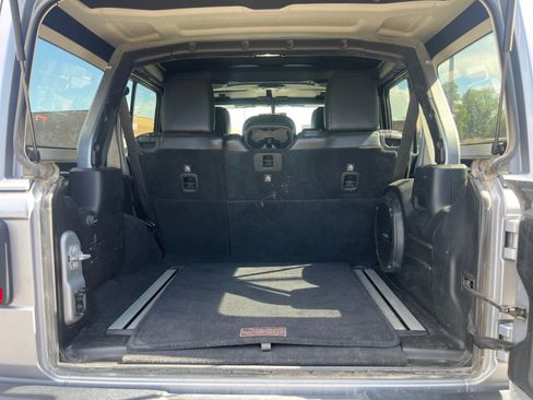 Used 2018 Jeep Wrangler Unlimited Rubicon AWD/4WD image 26