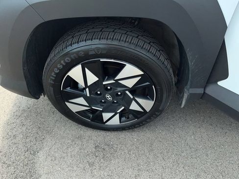 Used 2024 Hyundai Kona SEL w/ Convenience Package AWD/4WD image 29