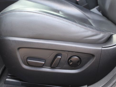 Used 2021 MAZDA CX-30 FWD 2.5 S w/ Premium Package image 30