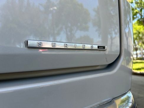 Used 2022 Jeep Wagoneer Series III RWD image 10