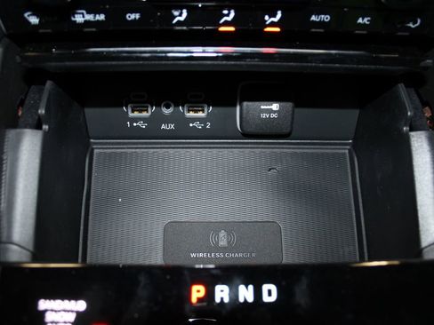 New 2025 Jeep Grand Cherokee Limited w/ Luxury Tech Group II image 22