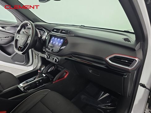 Used 2023 Chevrolet TrailBlazer RS w/ Convenience Package image 30