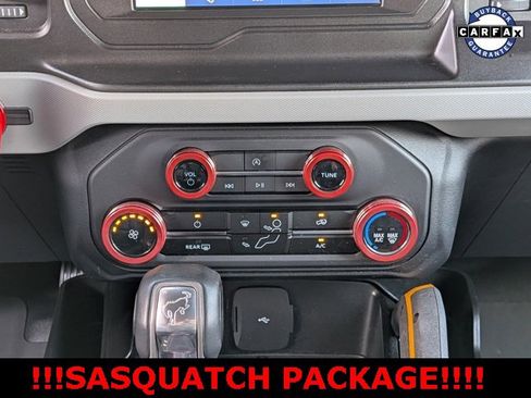 Used 2023 Ford Bronco Badlands w/ Sasquatch Package image 29