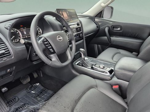 Certified 2023 Nissan Armada SV w/ Cargo Package AWD/4WD image 20