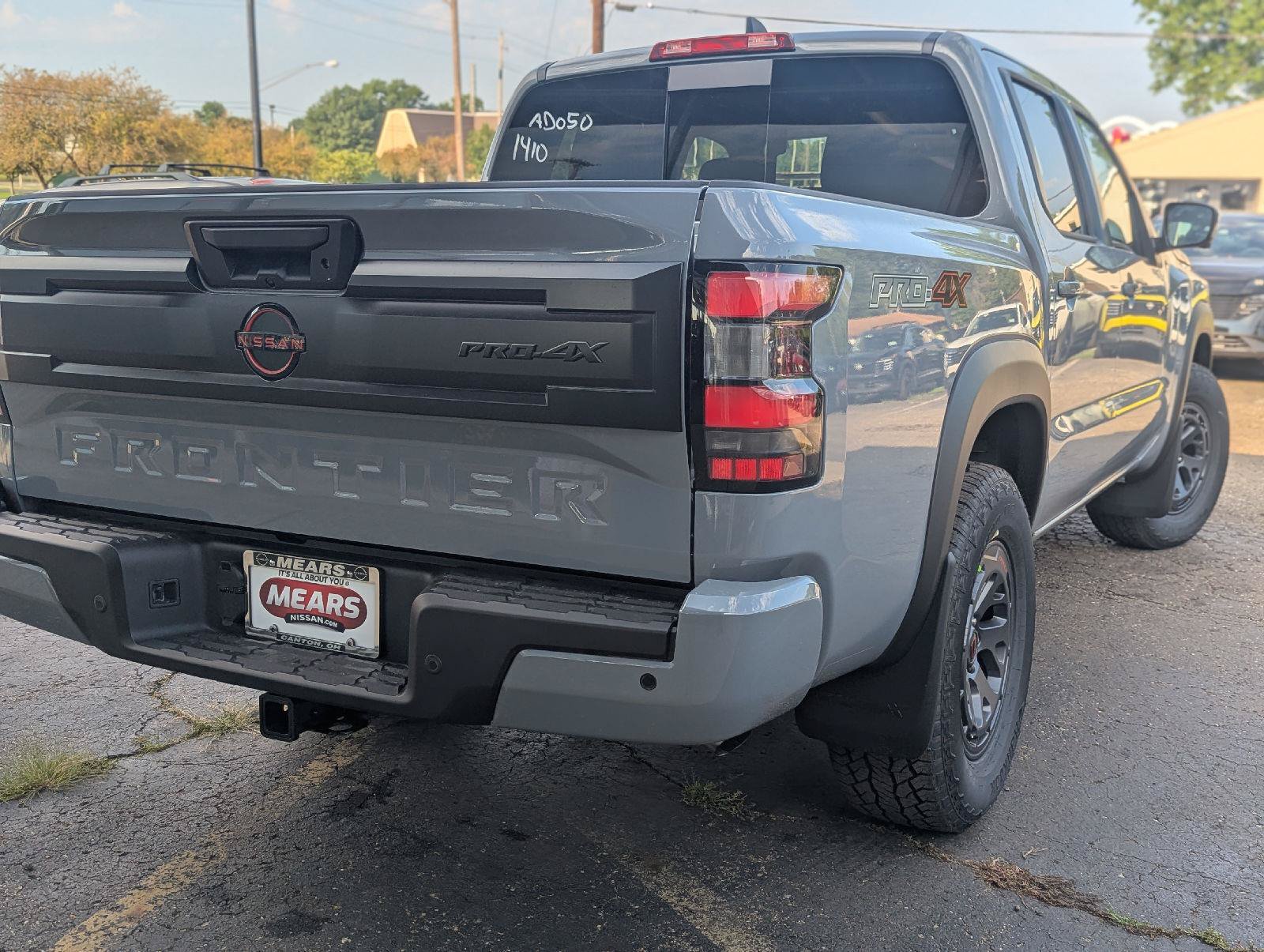New 2026 Nissan Frontier PRO-4X w/ Pro-4x Convenience Package AWD/4WD image 11