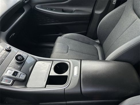 Used 2023 Hyundai Santa Fe SE image 24