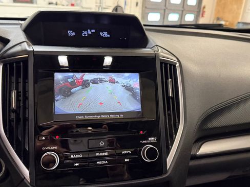 Used 2022 Subaru Forester Premium image 33