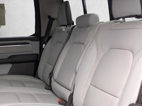 Used 2025 RAM 1500 Laramie AWD/4WD image 23