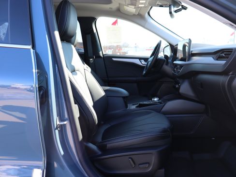 New 2025 Ford Escape SE w/ PHEV Premium Package image 12