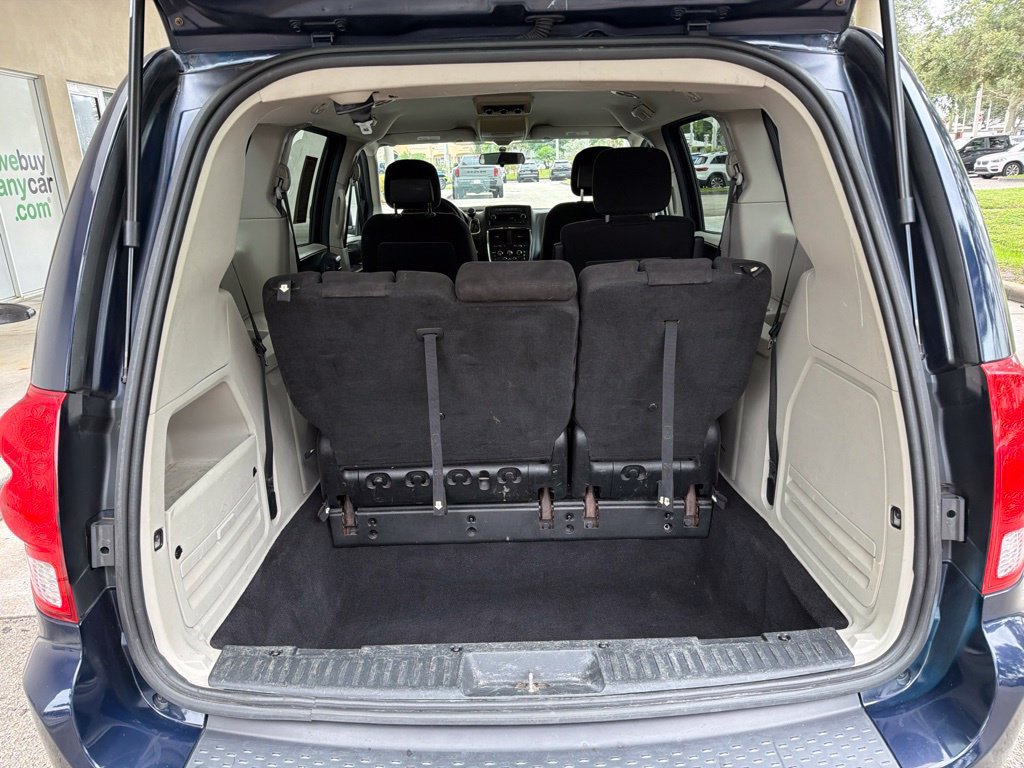 Used 2013 Dodge Grand Caravan SE FWD image 26