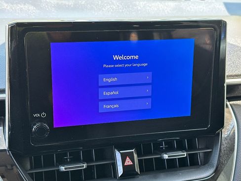Used 2024 Toyota Corolla Cross XLE FWD image 24