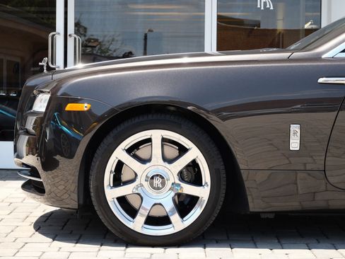 Certified 2015 Rolls-Royce Wraith RWD image 12