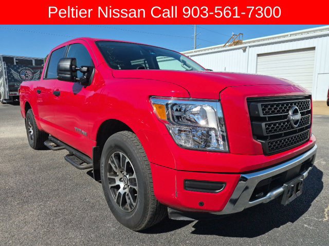 Used 2023 Nissan Titan SV w/ SV Convenience Package RWD image 7