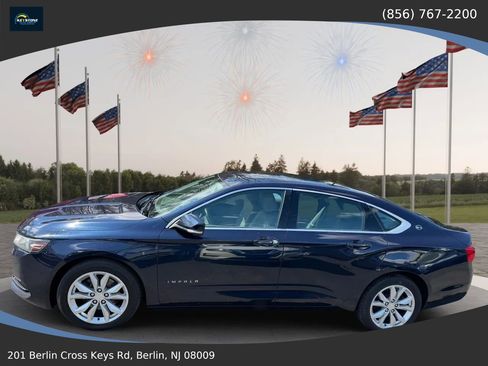 Used 2018 Chevrolet Impala LT w/ LT Convenience Package FWD image 2