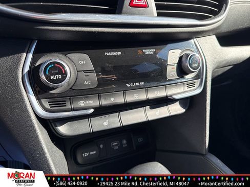 Used 2020 Hyundai Santa Fe SEL w/ Convenience Package image 19