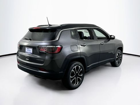 Used 2022 Jeep Compass Limited AWD/4WD image 5