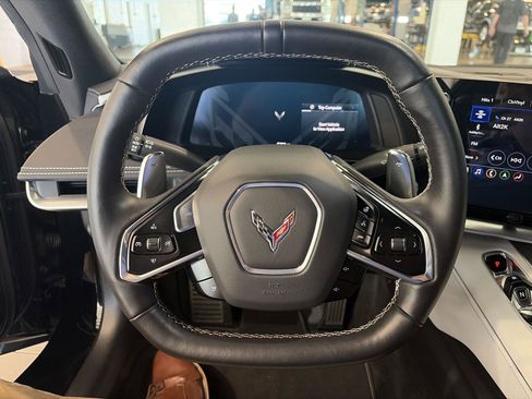 Used 2023 Chevrolet Corvette Stingray Preferred Cpe w/ 2LT RWD image 17