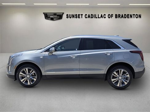 Certified 2024 Cadillac XT5 Premium Luxury w/ Platinum Package AWD/4WD image 4