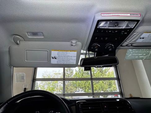 Certified 2024 Toyota 4Runner TRD Off-Road Premium w/ Moonroof Package AWD/4WD image 43