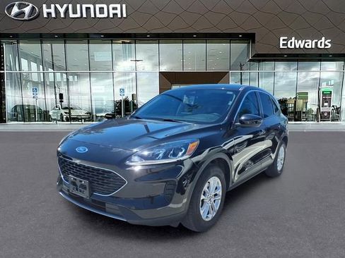 Used 2021 Ford Escape SE w/ Cold Weather Package AWD/4WD image 1