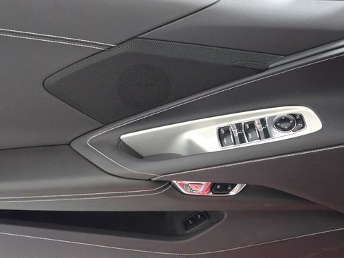 Used 2023 Chevrolet Corvette Stingray Convertible w/ 1LT RWD image 14