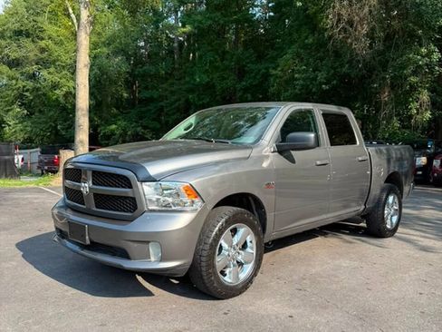 Used 2013 RAM 1500 Express AWD/4WD image 1