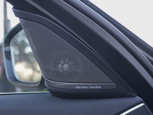 Certified 2023 BMW 530i xDrive w/ Premium Package image 31