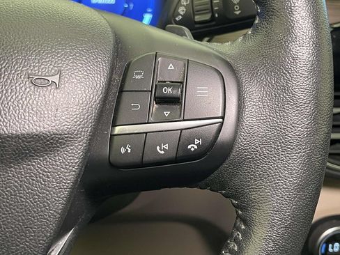 Used 2020 Ford Escape Titanium AWD/4WD image 35