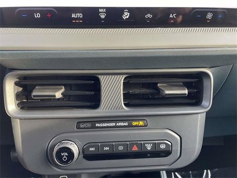 Used 2025 Ford Maverick XL w/ Equipment Group 102A image 19
