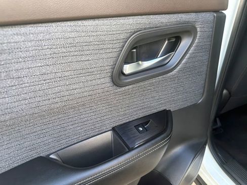 Certified 2023 Nissan Rogue SV image 20