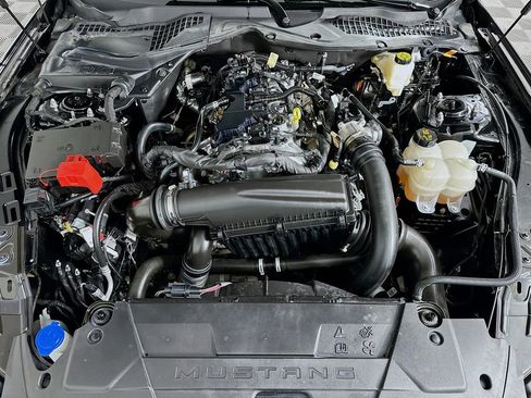 Used 2024 Ford Mustang Coupe RWD image 28