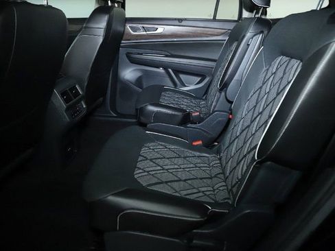 Used 2024 Volkswagen Atlas SEL Premium R-Line AWD/4WD image 15