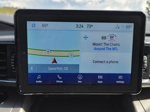 Used 2022 Ford Explorer XLT w/ Equipment Group 202A image 24