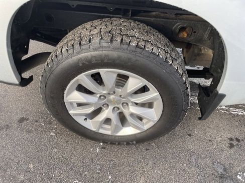 Used 2022 Chevrolet Silverado 1500 Custom image 22