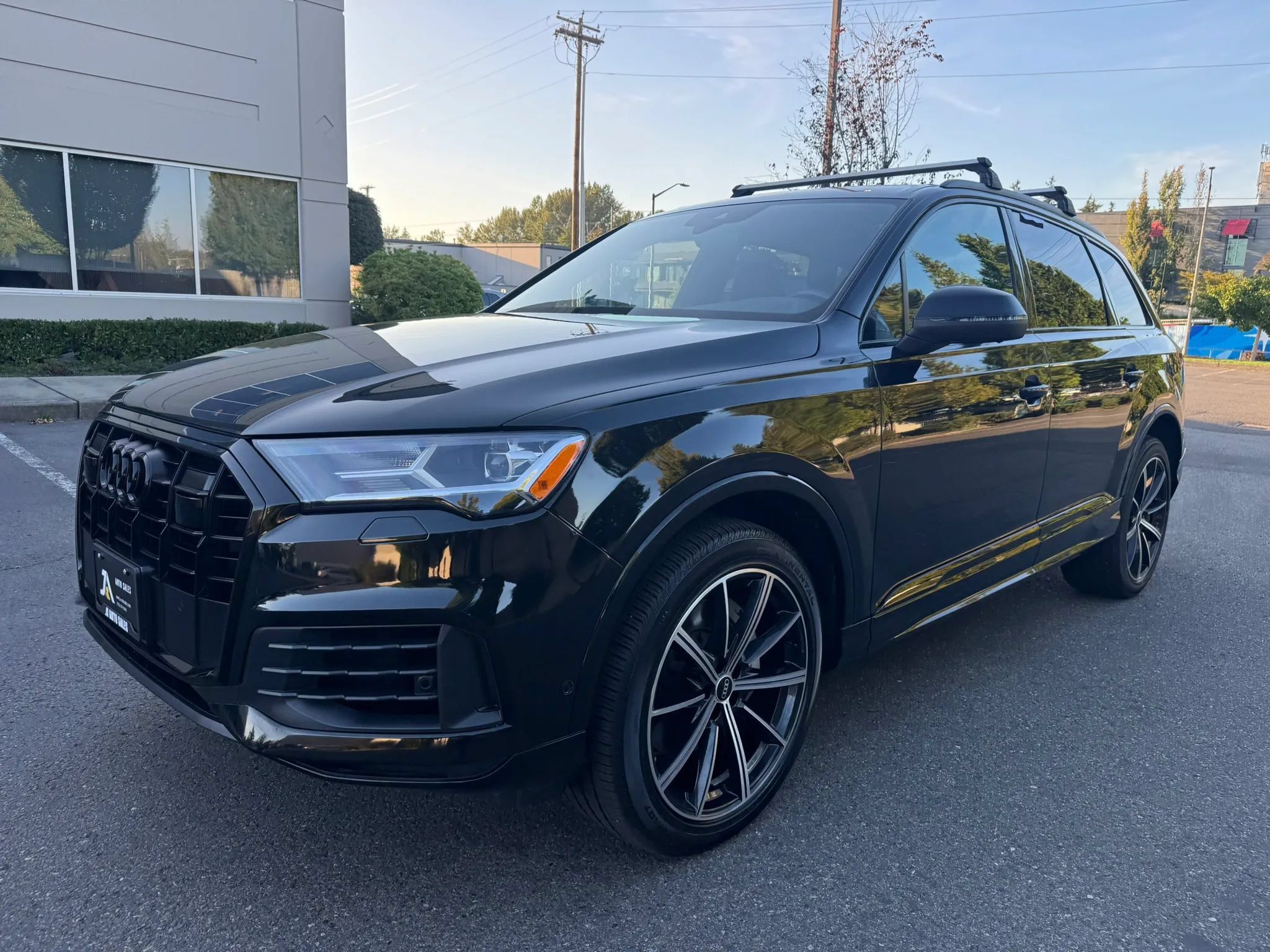Used 2022 Audi Q7 3.0T Premium Plus w/ Premium Plus Package AWD/4WD image 4