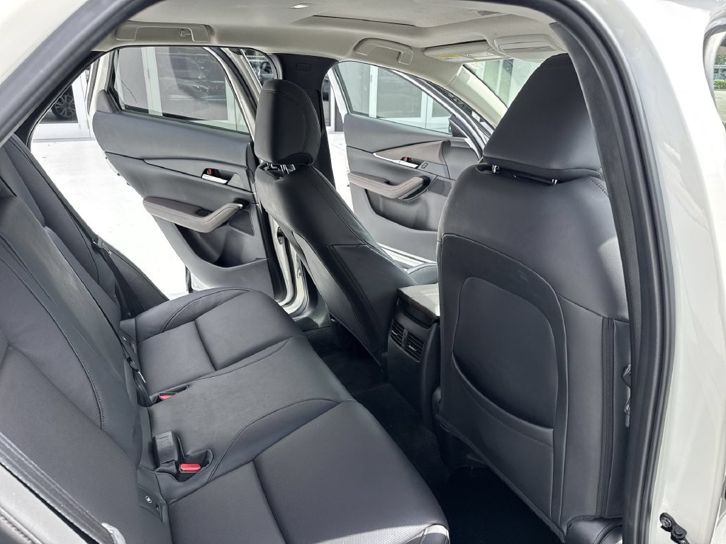 Used 2022 MAZDA CX-30 AWD 2.5 S w/ Premium Package image 33