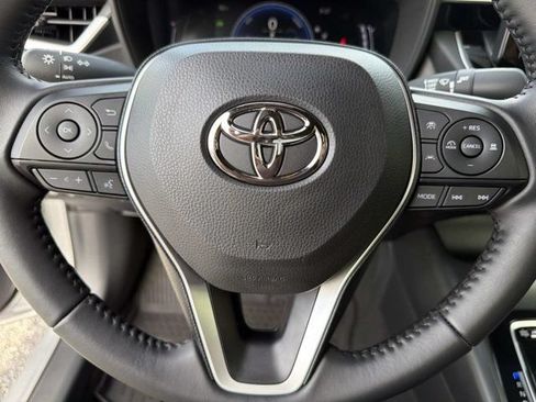 Certified 2026 Toyota Corolla SE FWD image 23