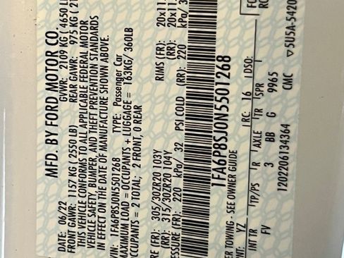 Used 2022 Ford Mustang Shelby GT500 w/ Carbon Fiber Track Pack image 39